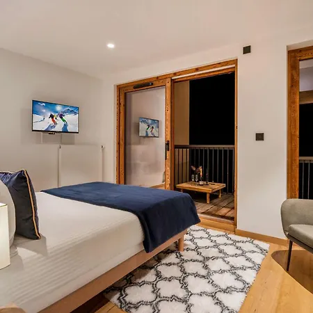 Luxury Penthouse Sauna Views 4br Nebula דירה *