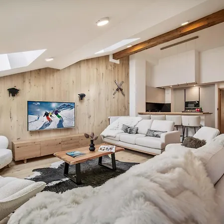 Luxury Penthouse Sauna Views 4br Nebula דירה קורשבל